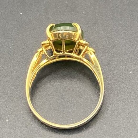 Vintage Gold Tone Ring Jadeite Green Oval Cabochon Openwork Shoulders Size 6 - Picture 9 of 10